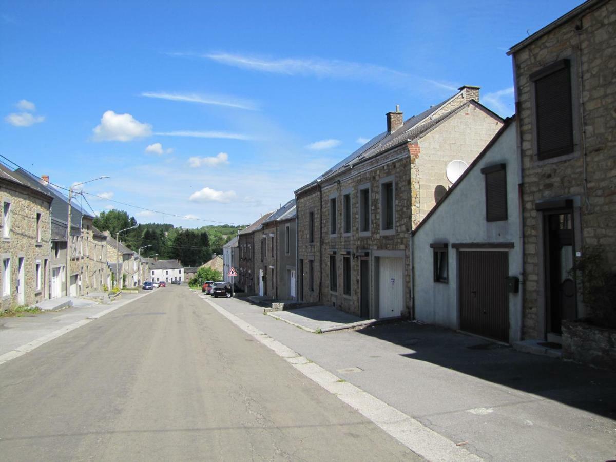 "Pa D'Zeu L'Viladje" Mourimont Extérieur photo